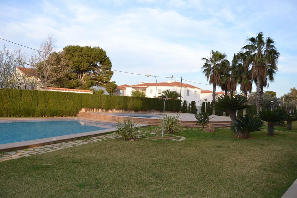 Marivent Locdenia Apartment Екстериор снимка